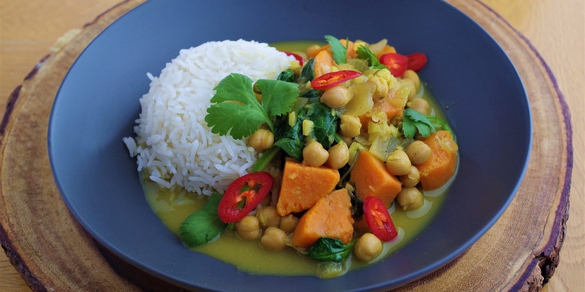 Recipes: Easy Veggie Curry Header Image